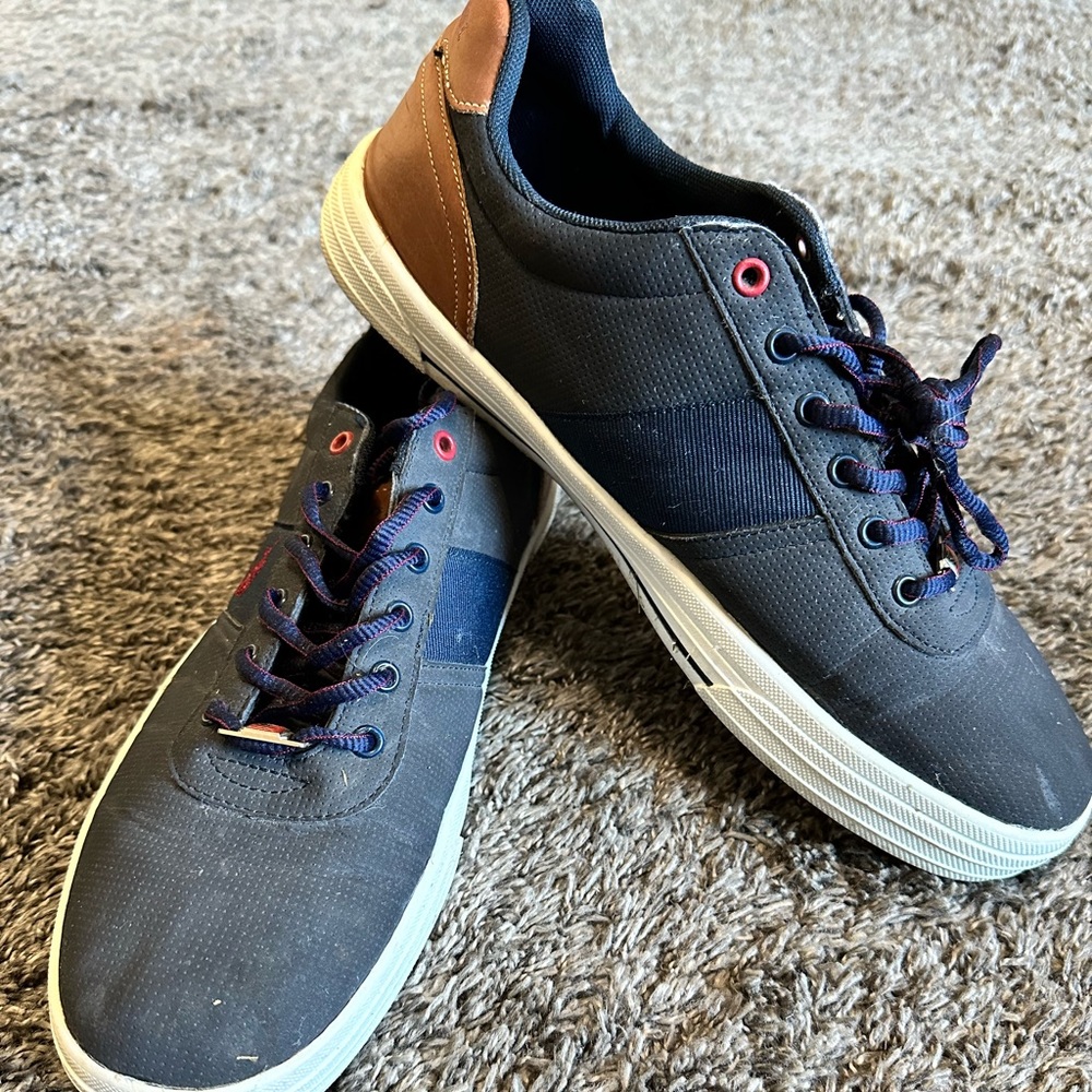 Polo shoes size 11